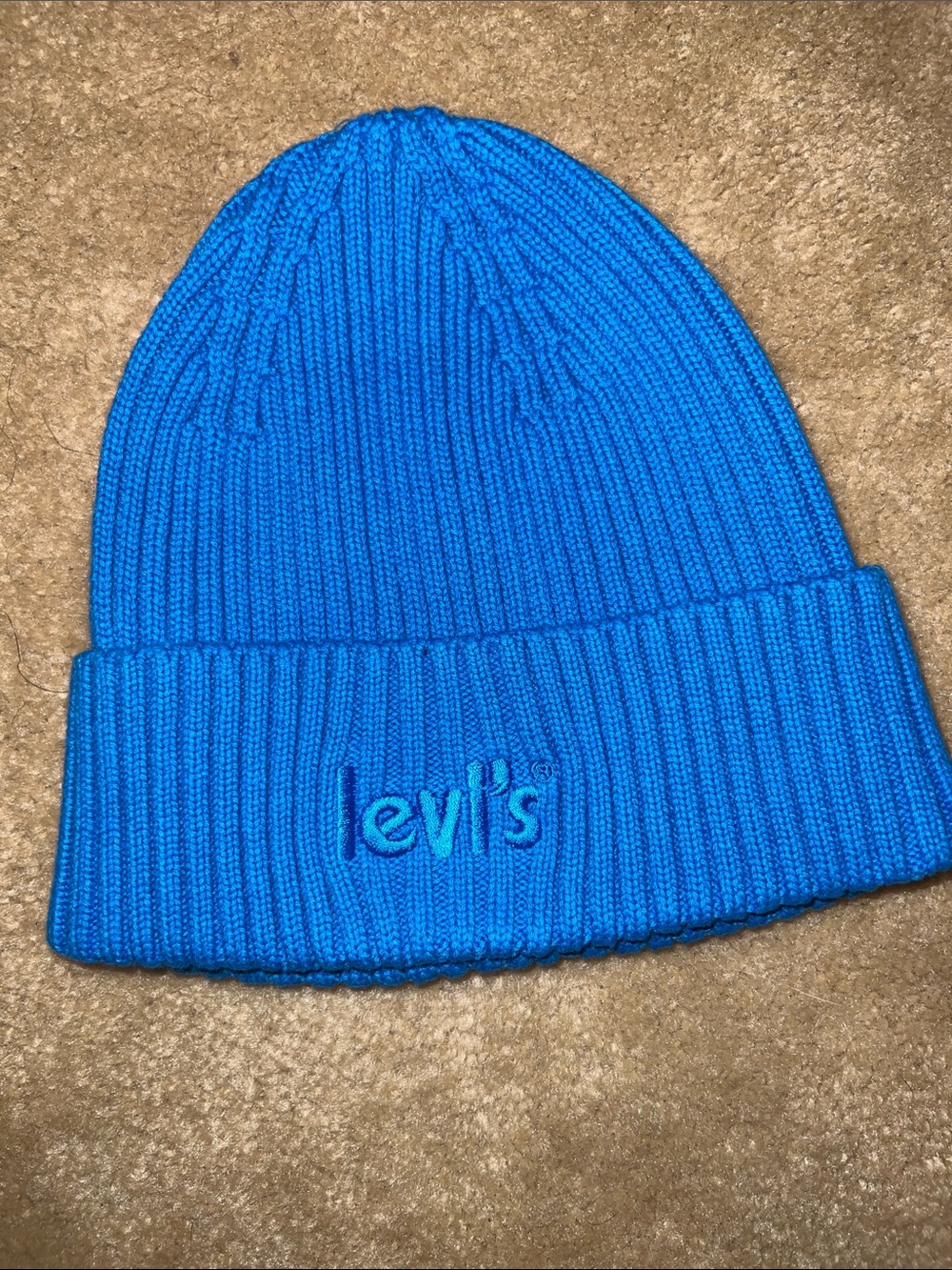 NWOT!!  LEVI’S TOBOGGAN- HAT- SKULL CAP